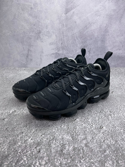 Nike Air VaporMax Plus Triple Black, sneakersy damskie w bardzo dobrym stanie, rozmiar 42, ujęcie 15