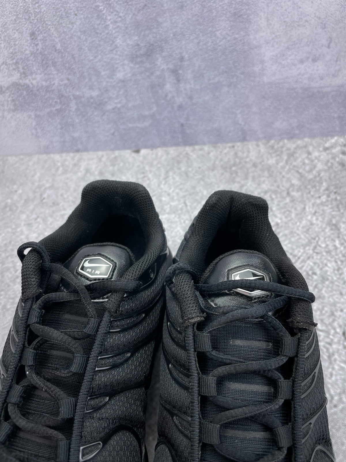 Nike Air Max Plus Triple Black, sneakersy męskie w bardzo dobrym stanie, rozmiar 41, ujęcie 13