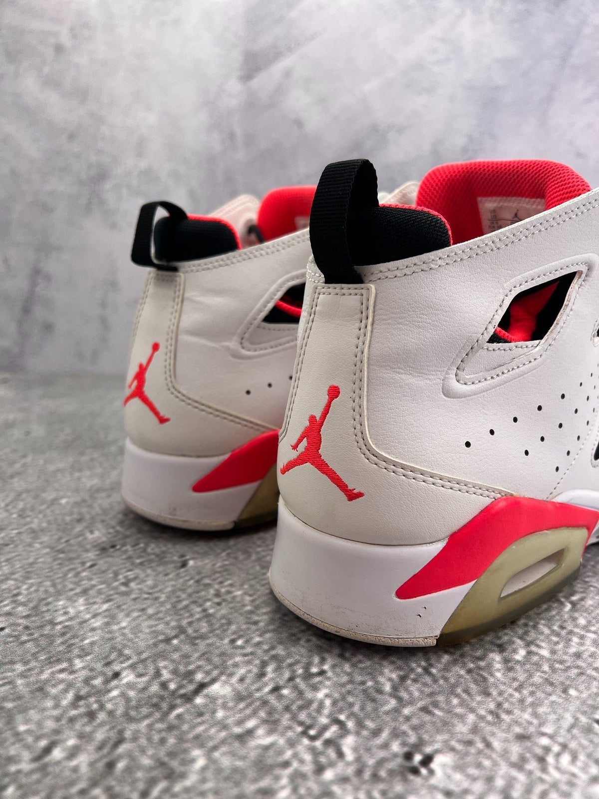 Nike Jordan Flight Club '91 White Infrared — buty sportowe męskie w bardzo dobrym stanie rozmiar 44, widok z tyłu