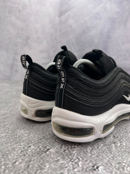 Nike Air Max 97 — buty sportowe męskie w bardzo dobrym stanie rozmiar 44, podeszwa