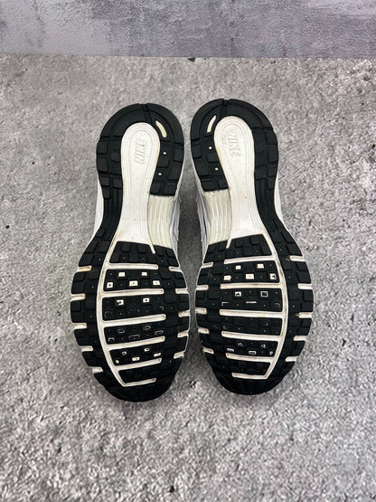 Nike P-6000 P-6000 Metallic Silver — buty sportowe męskie w bardzo dobrym stanie rozmiar 44.5, widok z tyłu