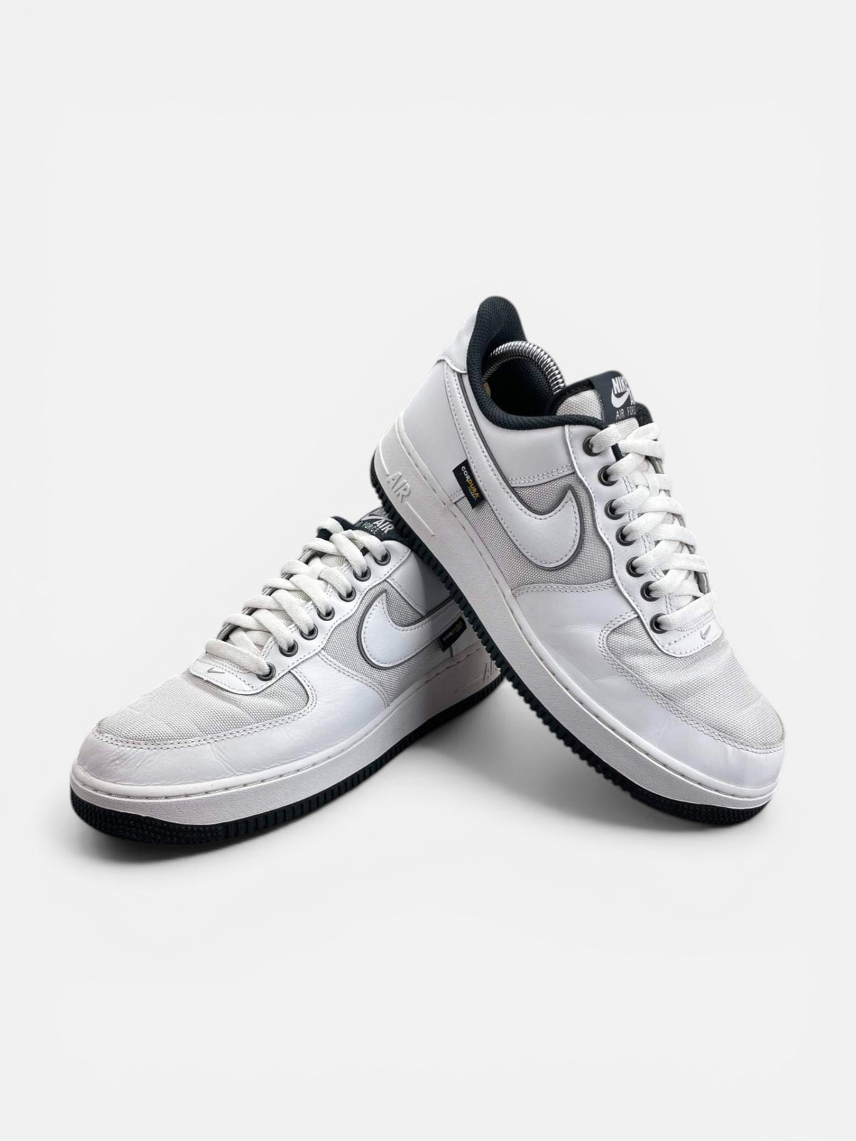Nike Air Force 1 Low White Cordura — buty sportowe męskie w bardzo dobrym stanie rozmiar 42.5, boczny profil