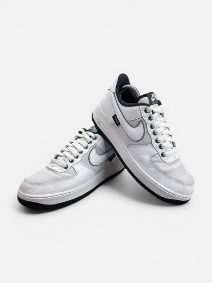 Nike Air Force 1 Low White Cordura — buty sportowe męskie w bardzo dobrym stanie rozmiar 42.5, boczny profil