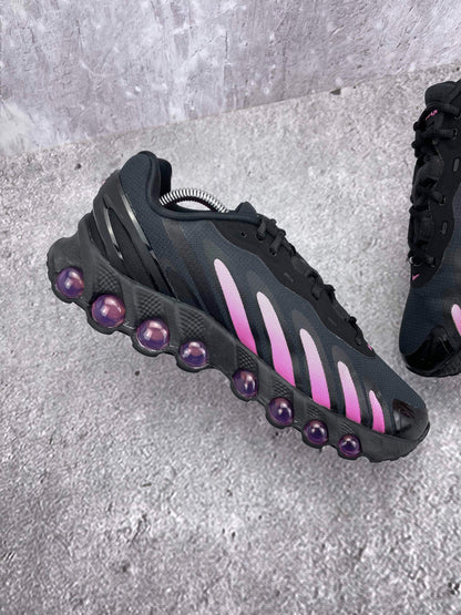 Nike Air Max Dn8 Black Pink Foam — buty sportowe męskie w bardzo dobrym stanie rozmiar 41, wewnętrzny panel lewego buta