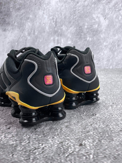 Nike Shox TL — buty sportowe męskie w bardzo dobrym stanie rozmiar 42, widok z tyłu
