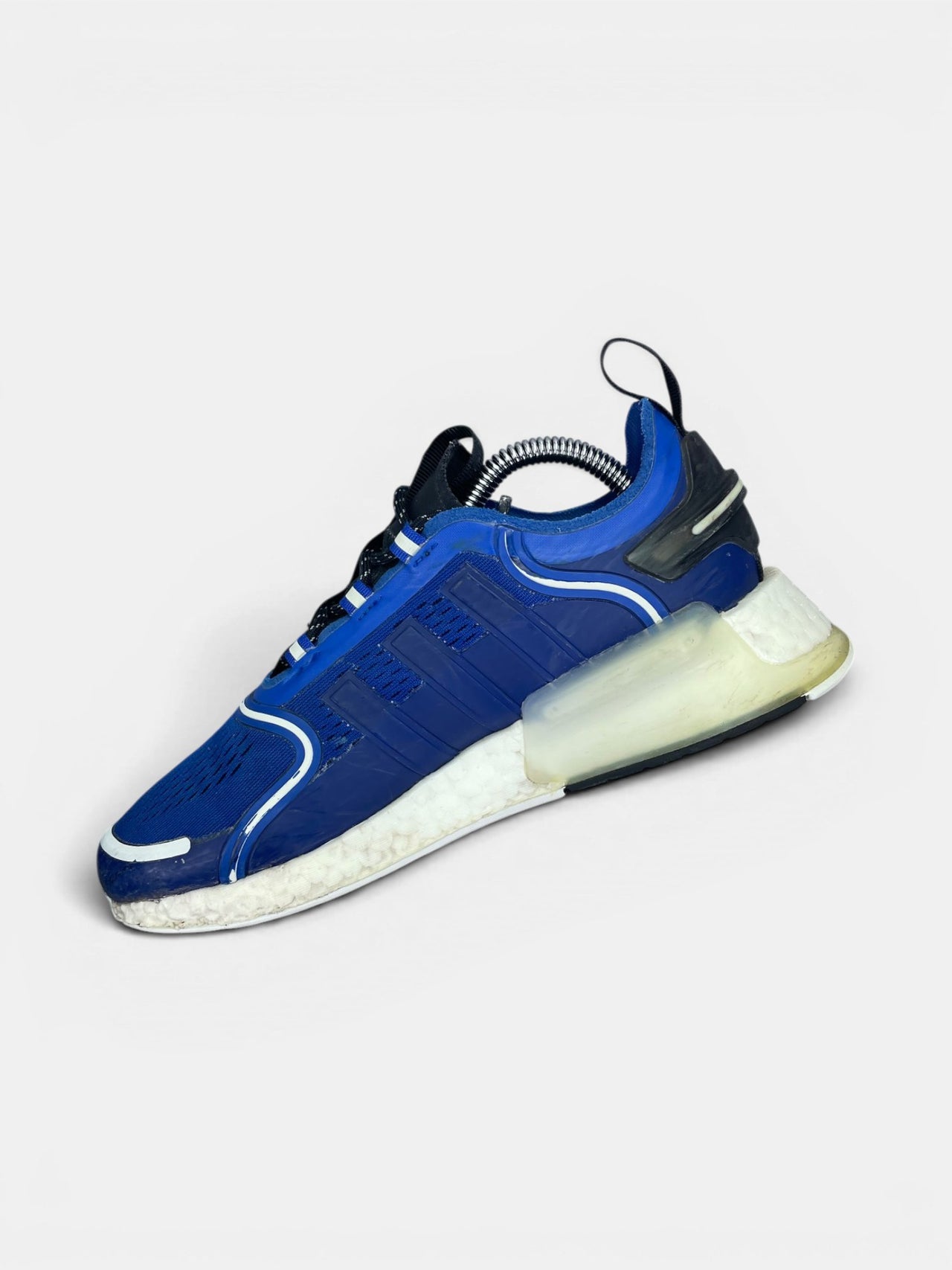 Adidas NMD V3 Royal Blue — buty sportowe męskie w bardzo dobrym stanie rozmiar 38, wewnętrzny panel prawego buta