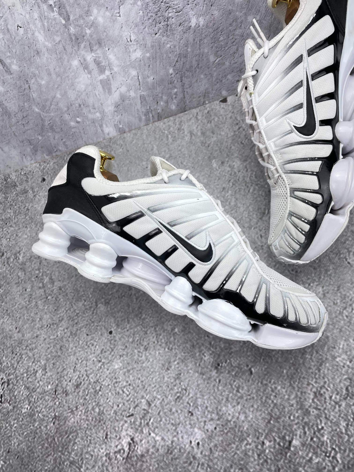Nike Air VaporMax Plus — buty sportowe męskie w bardzo dobrym stanie rozmiar 45.5, wewnętrzny panel lewego buta