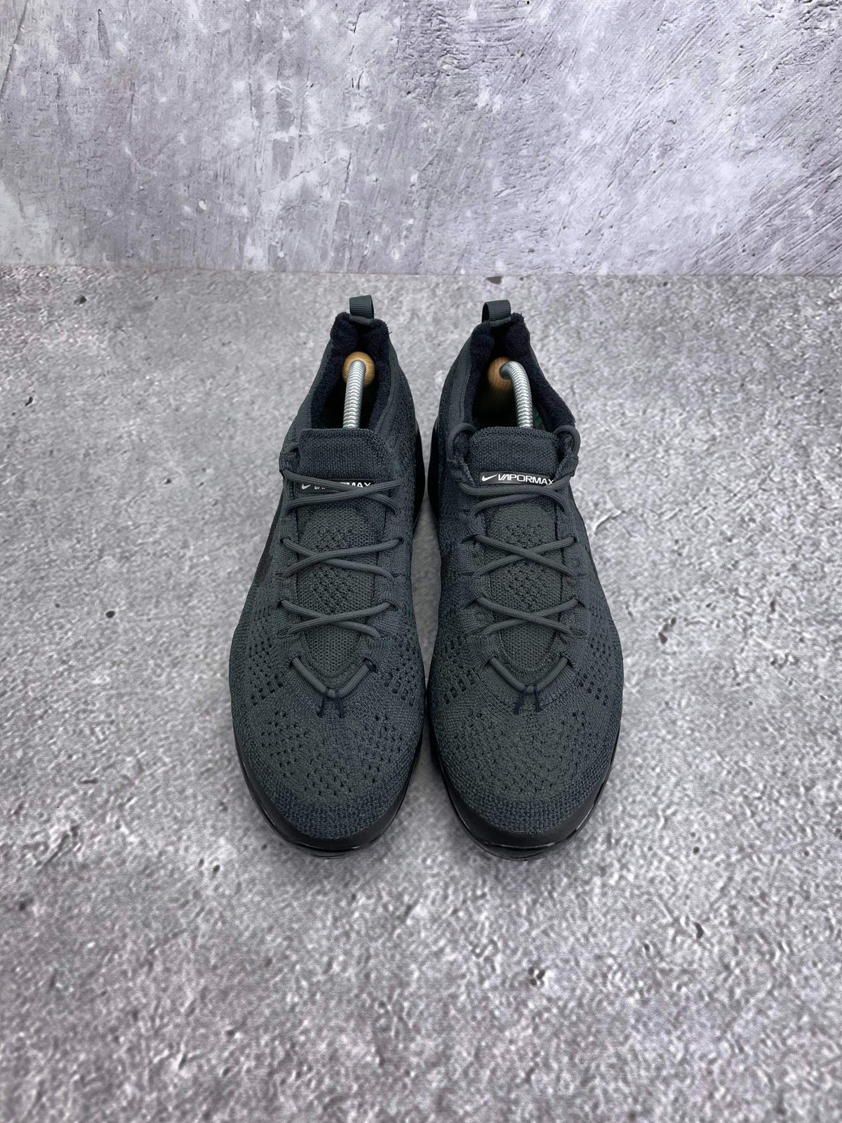 Nike Air VaporMax 2023 Flyknit Anthracite Black — buty sportowe męskie w bardzo dobrym stanie rozmiar 44, widok z góry