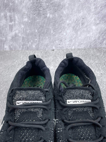 Nike Air VaporMax 2023 Flyknit Oreo — buty sportowe męskie w bardzo dobrym stanie rozmiar 43, zapiętki butów