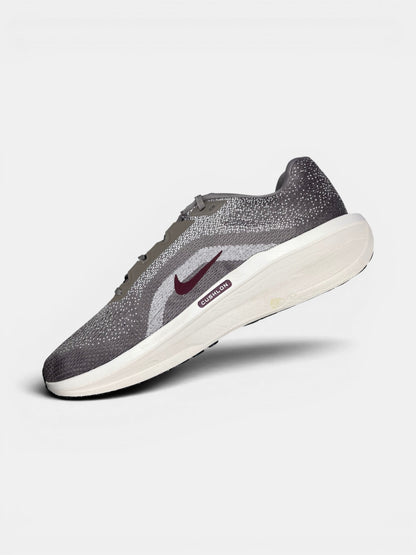 Nike Air Winflo 11 Cave Stone / Burgundy Crush — buty sportowe męskie w bardzo dobrym stanie rozmiar 47, wewnętrzny panel prawego buta