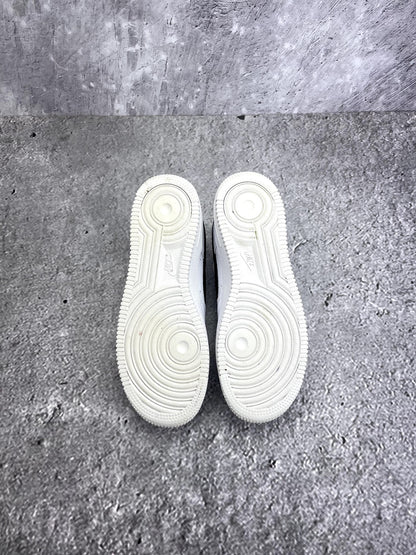 Nike Air Force 1 Low '07 White Black — buty sportowe damskie w bardzo dobrym stanie rozmiar 38, podeszwa