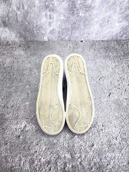 Nike Blazer Mid '77 White Black — buty sportowe damskie w bardzo dobrym stanie rozmiar 38.5, podeszwa