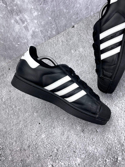 Adidas Superstar II — buty sportowe damskie w bardzo dobrym stanie rozmiar 38 2/3, wewnętrzny panel lewego buta
