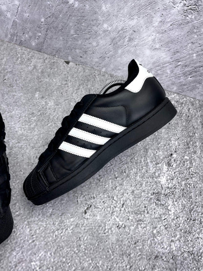 Adidas Superstar II — buty sportowe damskie w bardzo dobrym stanie rozmiar 38 2/3, wewnętrzny panel prawego buta