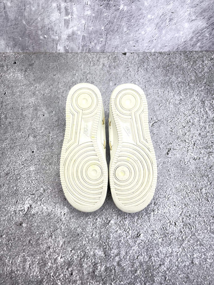 Nike Air Force 1 Low — buty sportowe damskie w bardzo dobrym stanie rozmiar 38, podeszwa