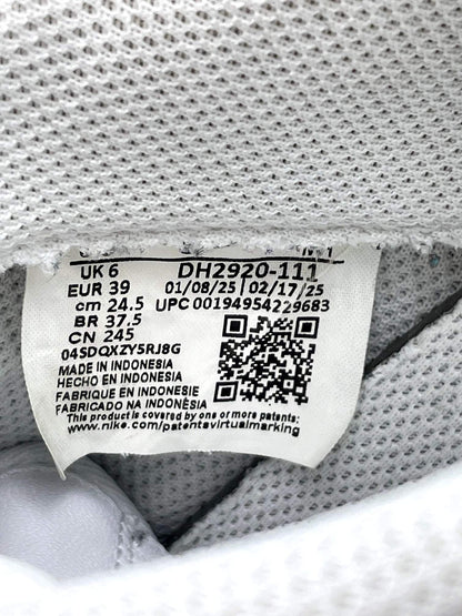 Nike Air Force 1 Low Triple White — buty sportowe damskie w bardzo dobrym stanie rozmiar 39, opcjonalne zdjęcie 2