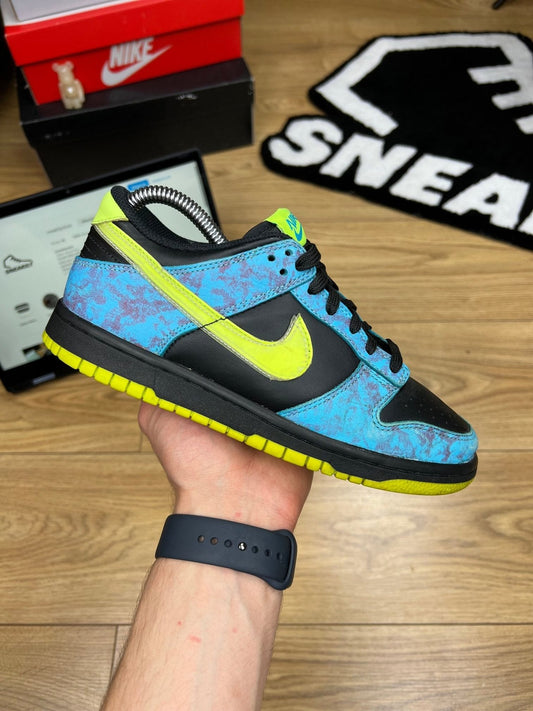 Nike Dunk Low SE Let's Dance — buty sportowe damskie w dobrym stanie rozmiar 37.5, widok z boku