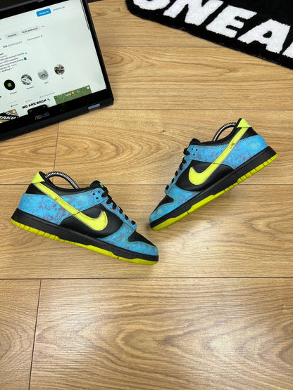 Nike Dunk Low SE Let's Dance — buty sportowe damskie w dobrym stanie rozmiar 37.5, widok z góry na wewnętrzną stronę butów