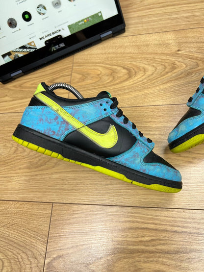 Nike Dunk Low SE Let's Dance — buty sportowe damskie w dobrym stanie rozmiar 37.5, wewnętrzny panel lewego buta
