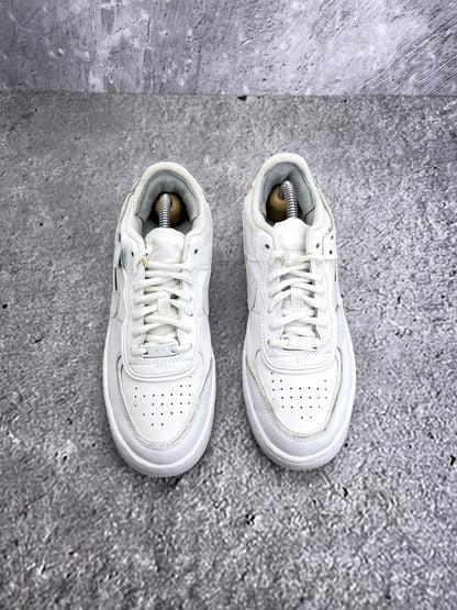 Nike Air Force 1 Shadow Triple White — buty sportowe damskie w bardzo dobrym stanie rozmiar 38.5, widok z tyłu