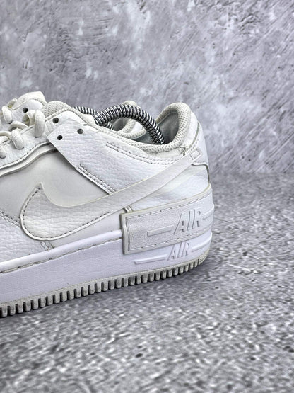 Nike Air Force 1 Shadow Triple White — buty sportowe damskie w bardzo dobrym stanie rozmiar 38.5, opcjonalne zdjęcie 1