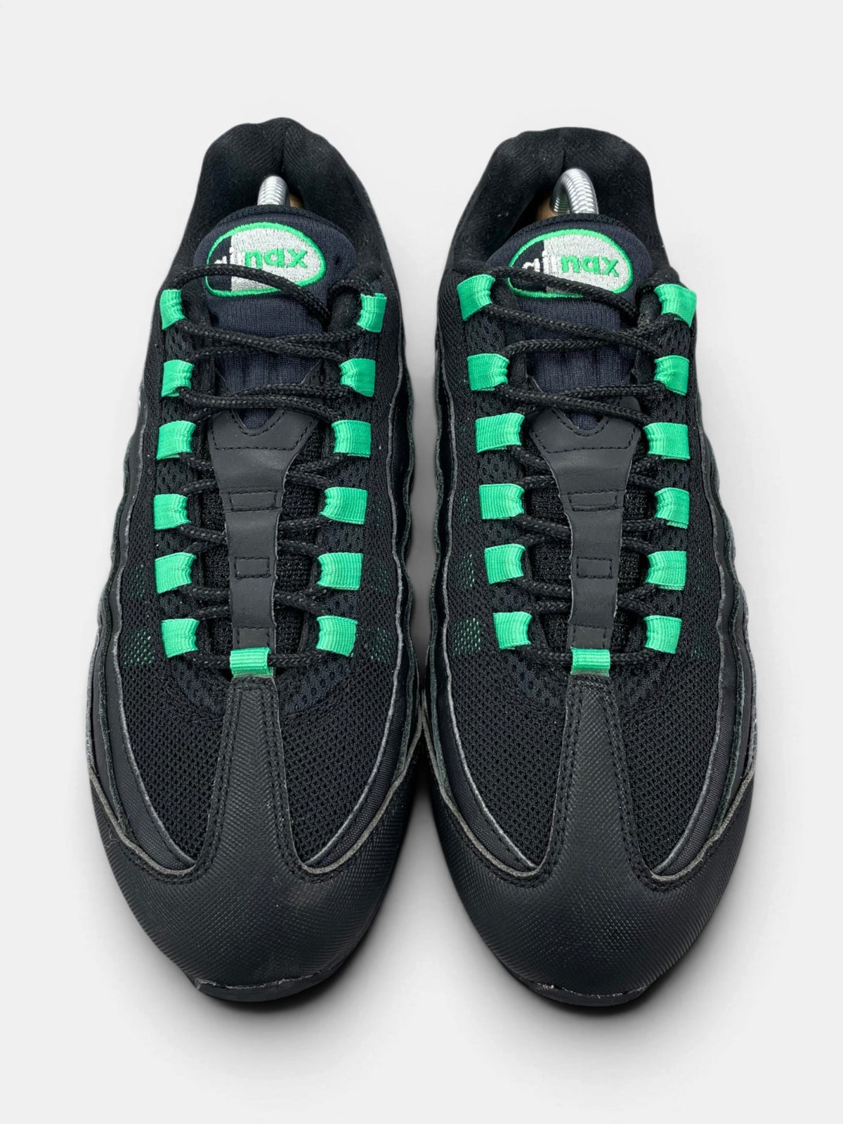 Nike Air Max 95 Green Shock — buty sportowe męskie w bardzo dobrym stanie rozmiar 42, widok z góry