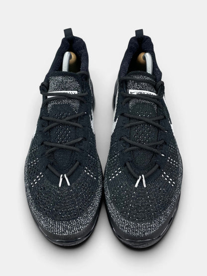 Nike Air VaporMax 2023 Flyknit Oreo — buty sportowe męskie w bardzo dobrym stanie rozmiar 44, widok z góry
