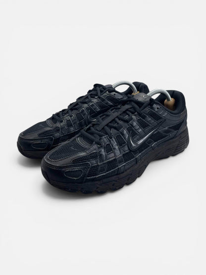 Nike P-6000 Black — buty sportowe męskie w bardzo dobrym stanie rozmiar 43, widok z boku