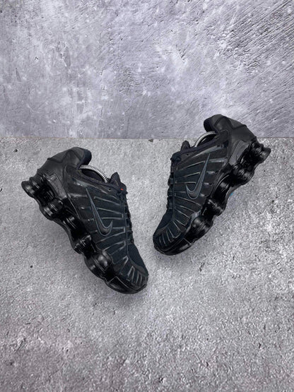 Nike Shox TL Metallic Hematite — buty sportowe damskie w bardzo dobrym stanie rozmiar 40, widok z góry na wewnętrzną stronę butów