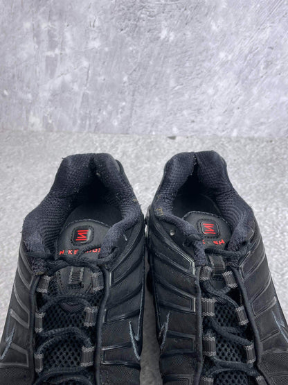 Nike Shox TL Metallic Hematite — buty sportowe damskie w bardzo dobrym stanie rozmiar 40, zapiętki butów