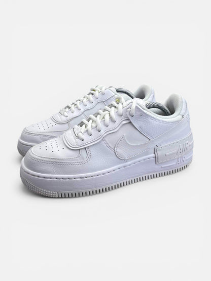 Nike Air Force 1 Shadow Triple White — buty sportowe damskie w bardzo dobrym stanie rozmiar 40, widok z boku