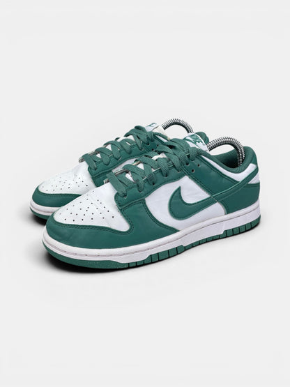 Nike Dunk Low Bicoastal — buty sportowe damskie w bardzo dobrym stanie rozmiar 36, widok z boku
