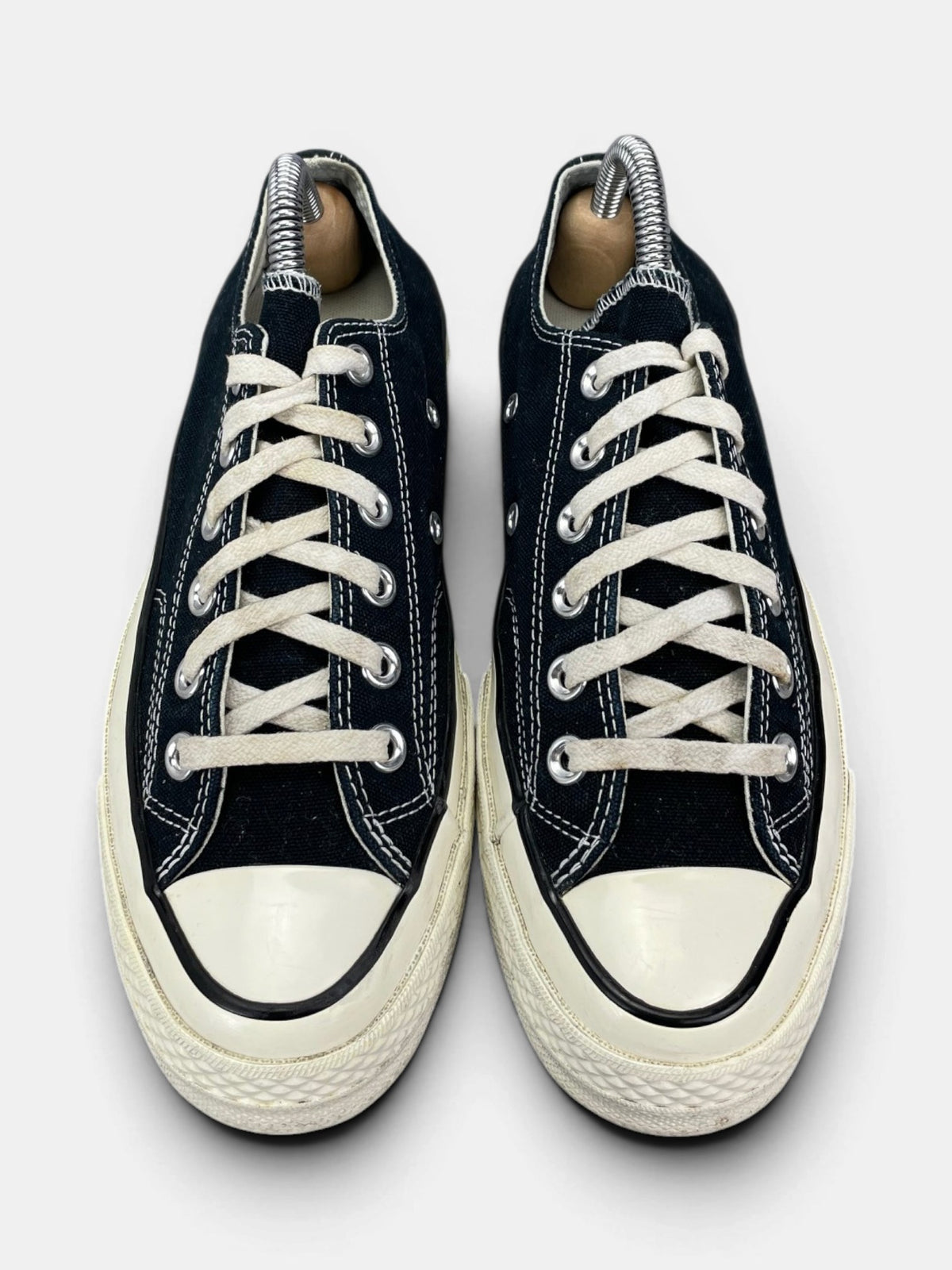 Converse Chuck Taylor All Star 70 Ox — buty sportowe damskie w bardzo dobrym stanie rozmiar 37.5, zewnętrzny panel lewego buta