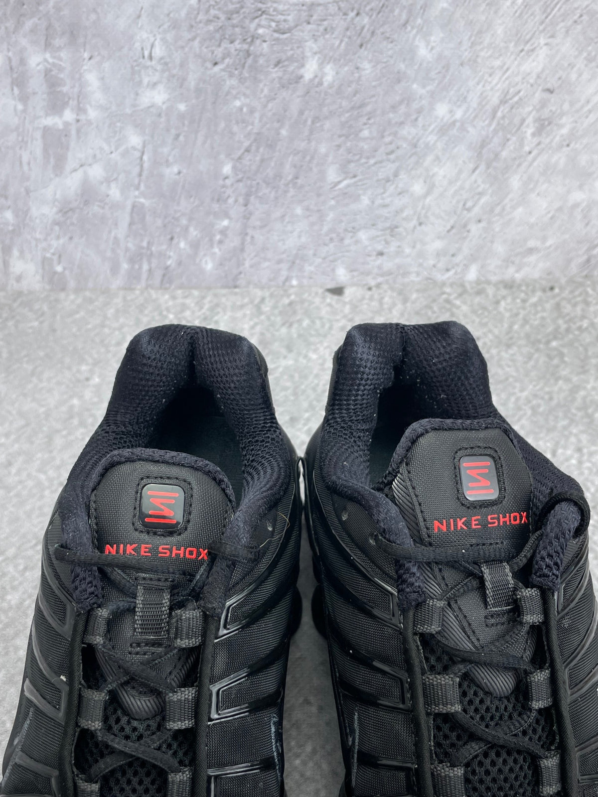 Nike Shox TL Metallic Hematite — buty sportowe męskie w bardzo dobrym stanie rozmiar 42.5, opcjonalne zdjęcie 1