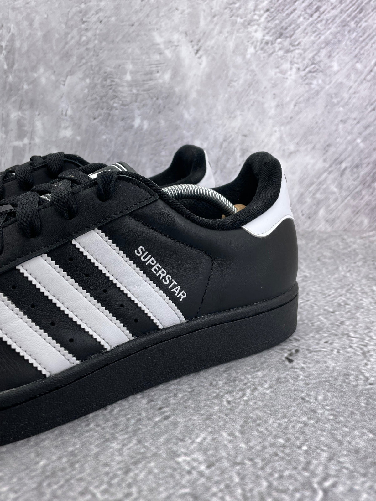 Adidas Superstar II Black White — buty sportowe męskie w bardzo dobrym stanie rozmiar 46, widok z góry