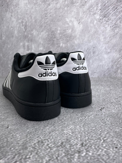 Adidas Superstar II Black White — buty sportowe męskie w bardzo dobrym stanie rozmiar 46, widok z tyłu