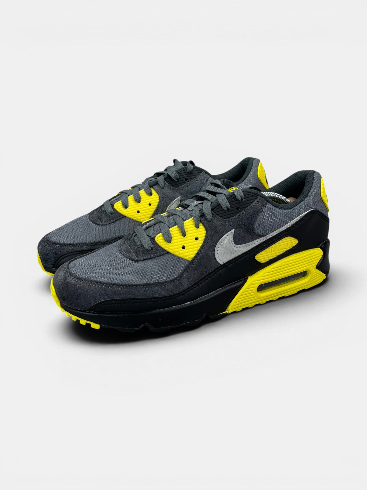 Nike Air Max 90 Smoke Grey / Lightening — buty sportowe męskie w bardzo dobrym stanie rozmiar 47, widok z boku