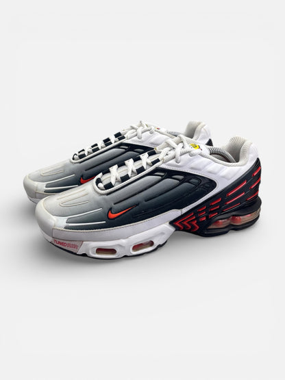 Nike Air Max Plus 3 Team Orange — buty sportowe męskie w bardzo dobrym stanie rozmiar 42.5, widok z boku