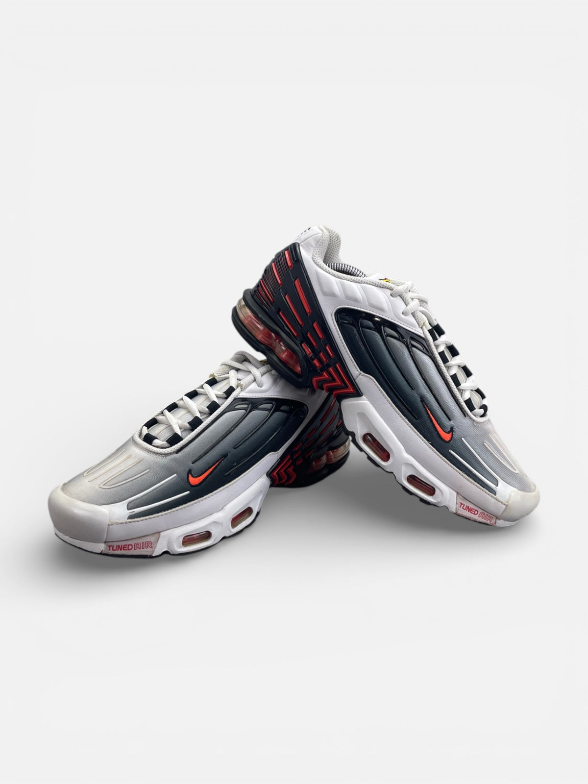 Nike Air Max Plus 3 Team Orange — buty sportowe męskie w bardzo dobrym stanie rozmiar 42.5, boczny profil