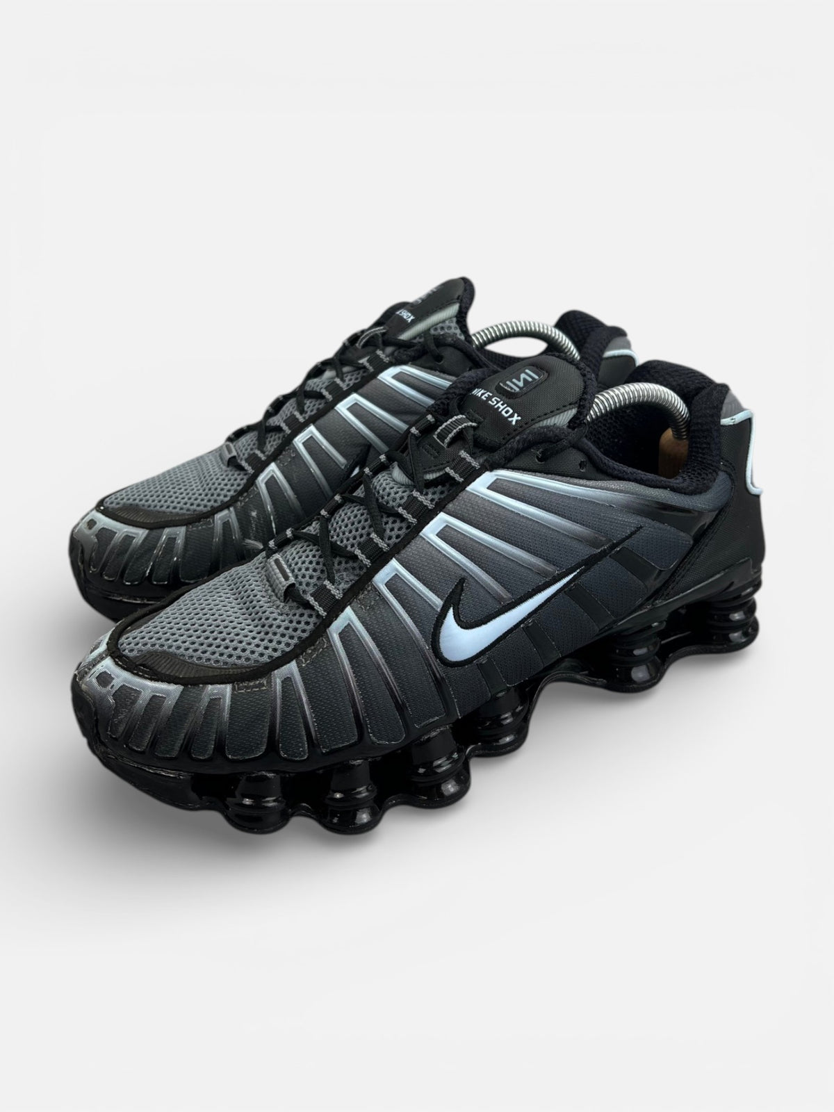 Nike Shox TL Black Celestine Blue — buty sportowe męskie w bardzo dobrym stanie rozmiar 42.5, widok z boku