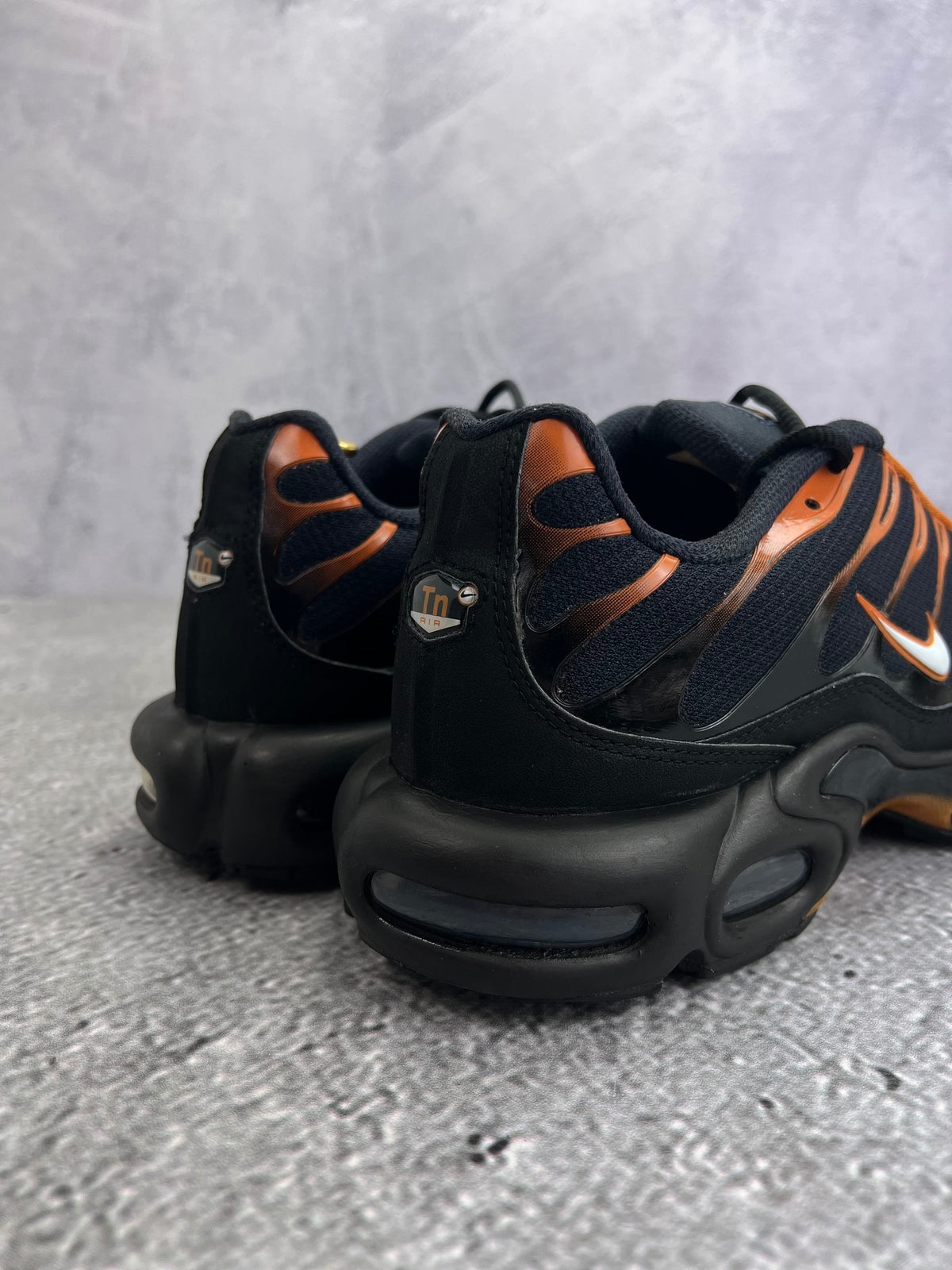Nike Air Max Plus Dark Obsidian Monarch — buty sportowe męskie w bardzo dobrym stanie rozmiar 47.5, widok z góry