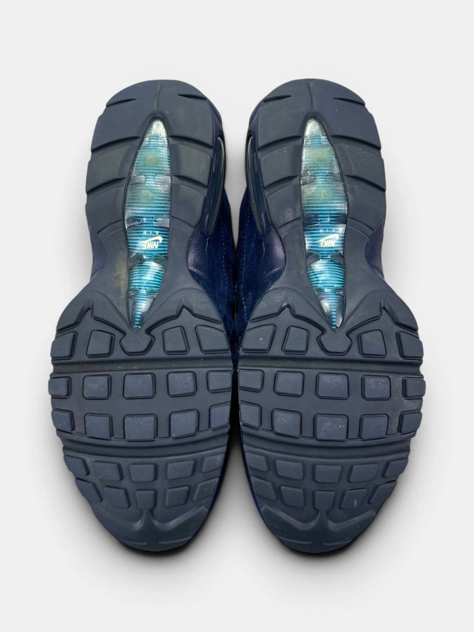 Nike Air Max 95 Obsidian — buty sportowe męskie w bardzo dobrym stanie rozmiar 42.5, podeszwa