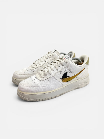 Nike Air Force 1 '07 LV8 NN Sun Club — buty sportowe męskie w bardzo dobrym stanie rozmiar 44.5, widok z boku