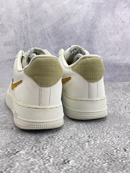 Nike Air Force 1 '07 LV8 NN Sun Club — buty sportowe męskie w bardzo dobrym stanie rozmiar 44.5, widok z tyłu