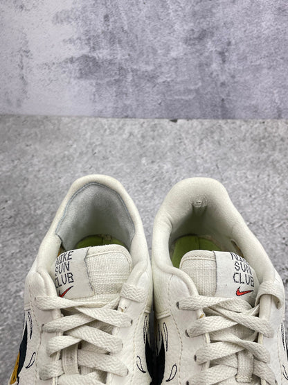 Nike Air Force 1 '07 LV8 NN Sun Club — buty sportowe męskie w bardzo dobrym stanie rozmiar 44.5, zapiętki butów