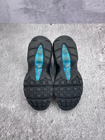 Nike Air Max 95 Recraft Grey Laser Blue — buty sportowe męskie w bardzo dobrym stanie rozmiar 40, podeszwa
