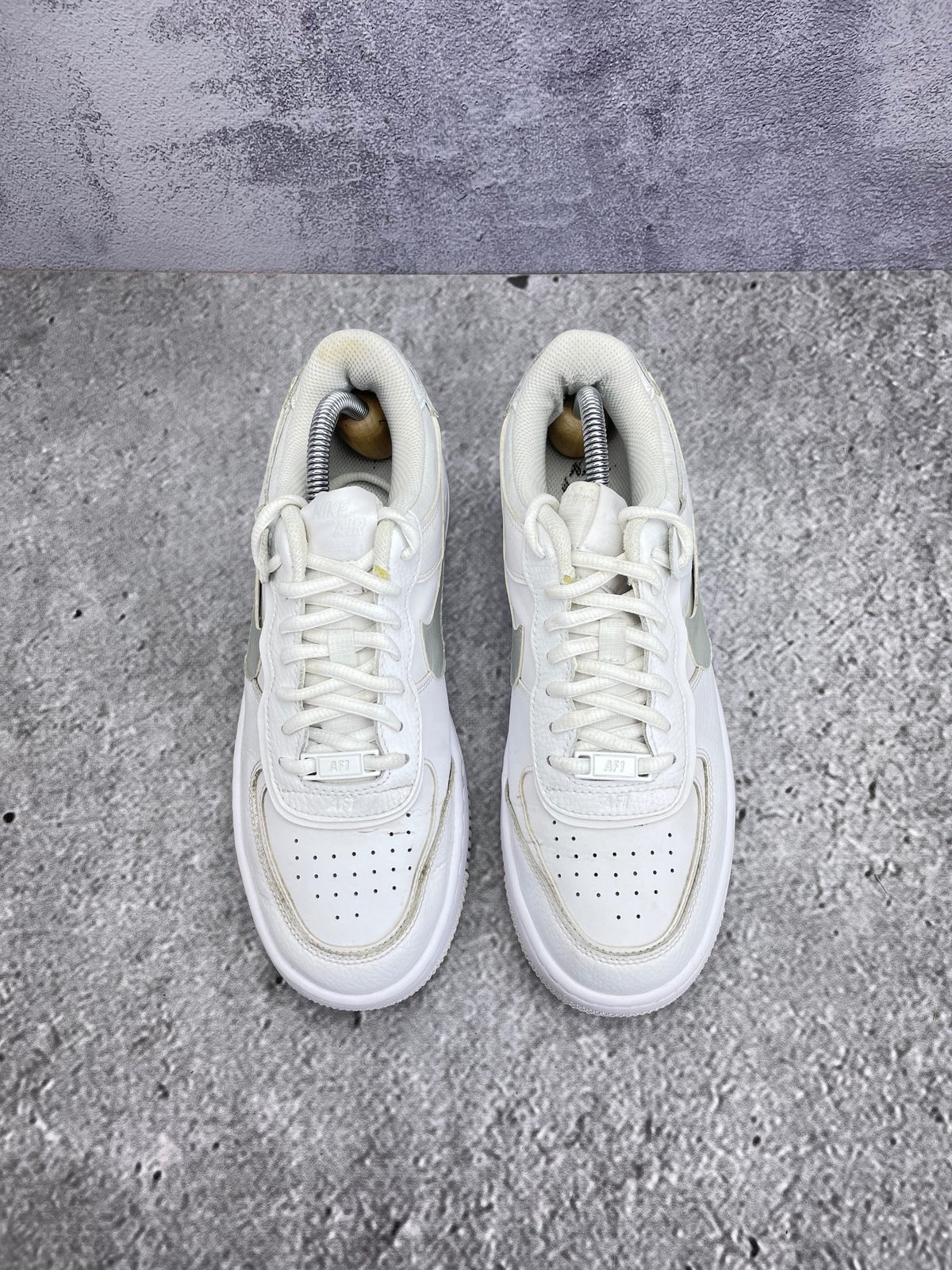 Nike Air Force 1 Shadow Triple White — buty sportowe męskie w bardzo dobrym stanie rozmiar 40, widok z góry