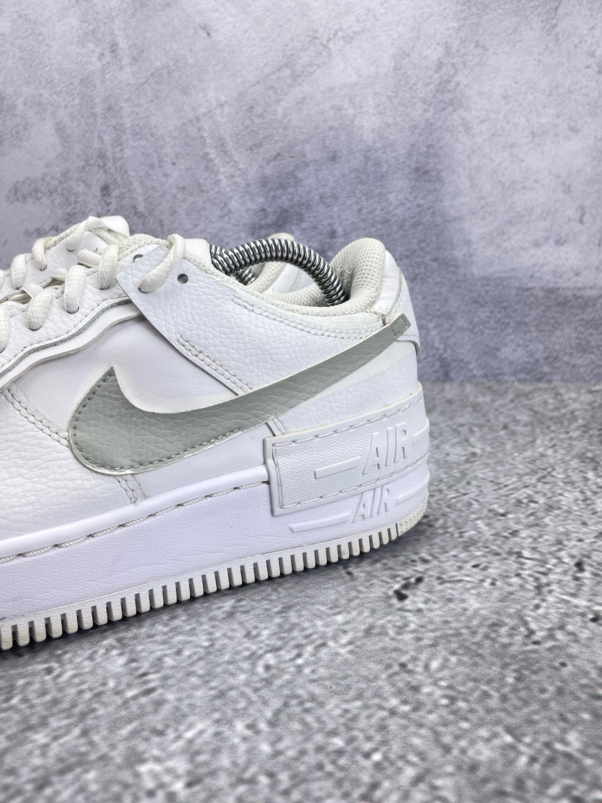 Nike Air Force 1 Shadow Triple White — buty sportowe męskie w bardzo dobrym stanie rozmiar 40, opcjonalne zdjęcie 1