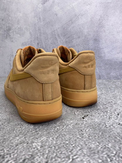 Nike Air Force 1 '07 WB Flax — buty sportowe męskie w bardzo dobrym stanie rozmiar 44, widok z tyłu