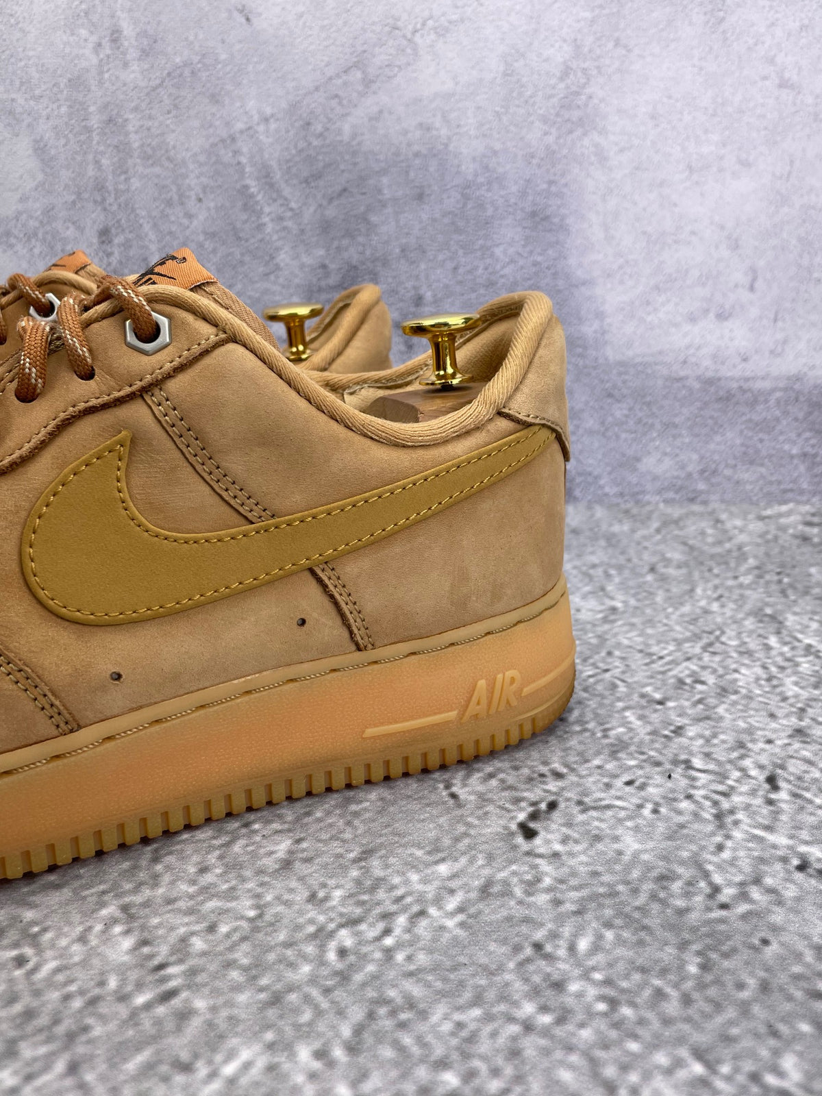 Nike Air Force 1 '07 WB Flax — buty sportowe męskie w bardzo dobrym stanie rozmiar 44, opcjonalne zdjęcie 1